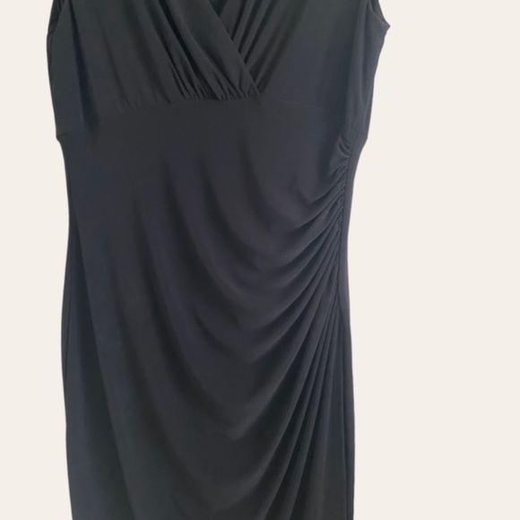 Ralph Lauren Black Tiered Midi Sleeveless Dress V-Neck Cocktail Party Size 10-12 - Picture 3 of 7